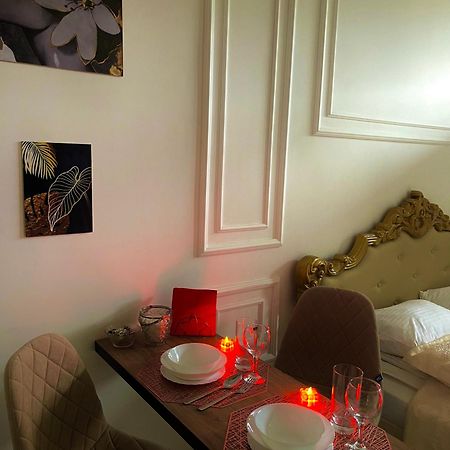 Vintage Apartment Kotlyarska10 Lviv Luaran gambar