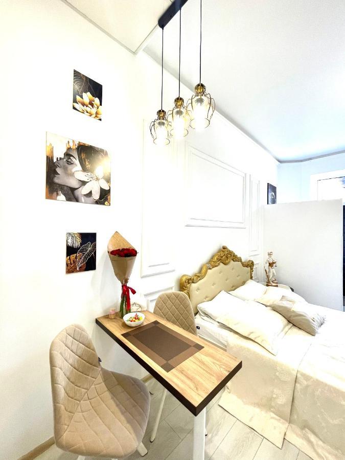 Vintage Apartment Kotlyarska10 Lviv Luaran gambar